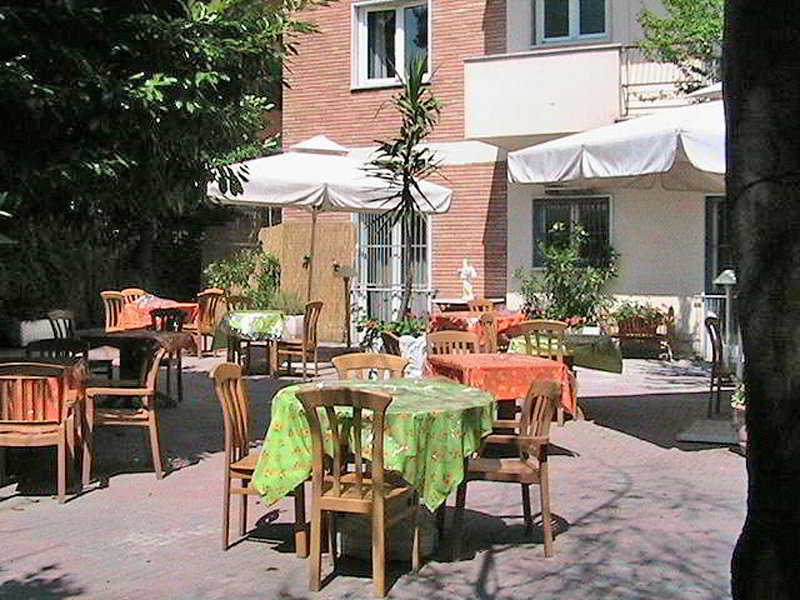 C-Hotels Club House Roma Ресторан фото